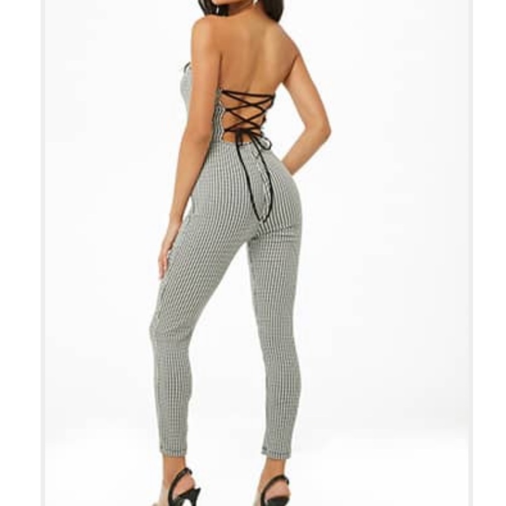 Forever 21  Geo Print Jump Suit